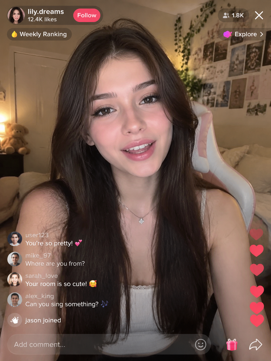 TikTok 主播 UGC 风格提示词 - 墨图 AI 生成